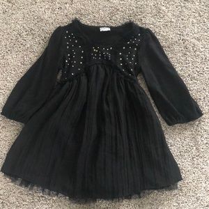 Girl’s black dress